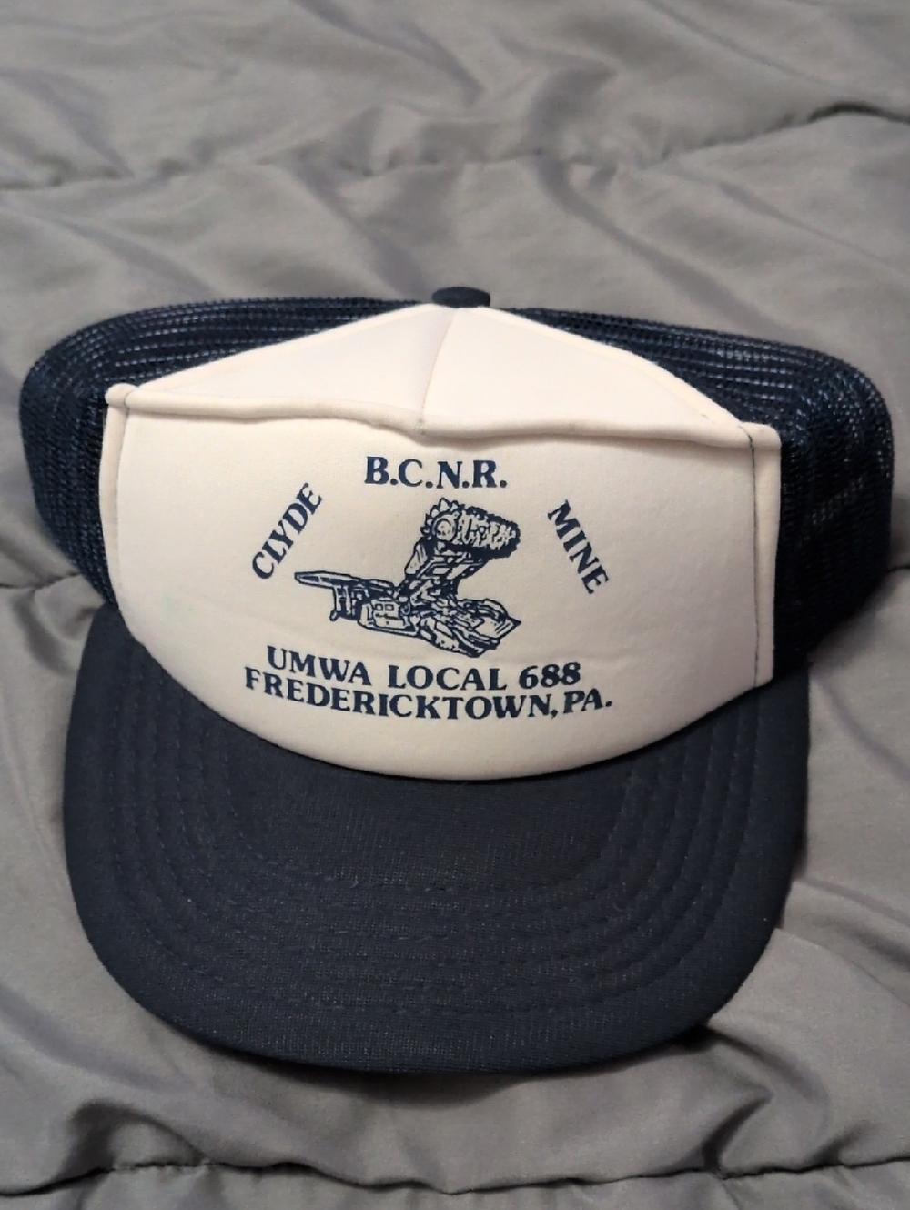 Vintage UMWA Local 688 Fredericktown PA Navy & White Mesh Trucker Hat